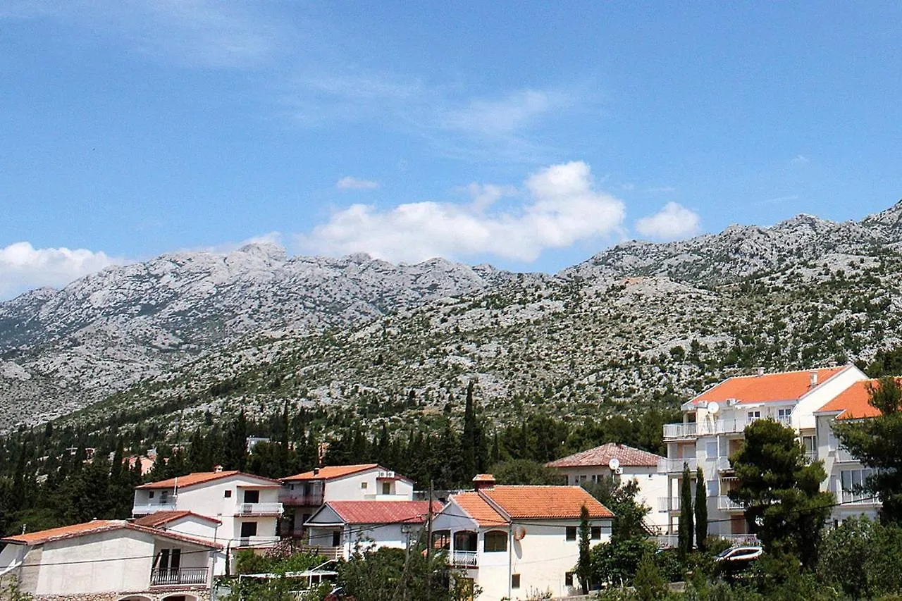 Apartments And Rooms By The Sea Starigrad, Paklenica - 6591 3*, ستاريغغاد باكلينتسا كرواتيا